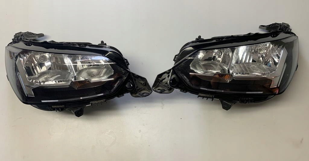 Frontscheinwerfer Peugeot 2008 208 II 9823194080 9823193880 Rechts Headlight