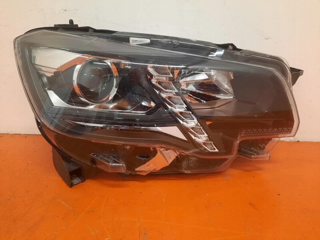 Frontscheinwerfer Peugeot Rifter 90146218 Rechts Scheinwerfer Headlight SCH9845840425tv