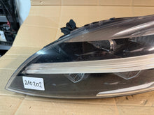 Laden Sie das Bild in den Galerie-Viewer, Frontscheinwerfer Volvo V40 31677018 Links Scheinwerfer Headlight SCH1083271859pj