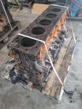 Laden Sie das Bild in den Galerie-Viewer, Motorblock Renault I 1002091 Diesel Unkomplett
