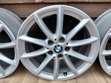 Laden Sie das Bild in den Galerie-Viewer, 4x Alufelge 17 Zoll 7.5" 5x112 52ET Glanz Silber 6856061 BMW F45 X1 F48 FEL6951213415xs