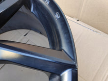 Laden Sie das Bild in den Galerie-Viewer, 1x Alufelge 18 Zoll 8.0&quot; 5x112 50ET KBA50781 Rim Wheel