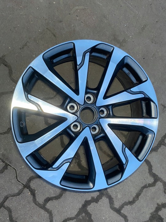 1x Alufelge 19 Zoll 7.5" 5x114.3 40ET Glanz Schwarz Toyota Chr Rim Wheel FEL8236219752tm