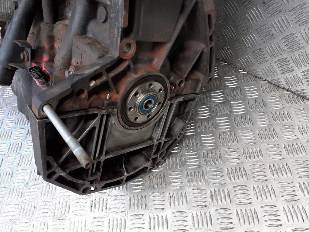 Motor Renault Megane III K9K837 1.5 DCI 110PS 81kW 2015 Diesel Engine Komplett