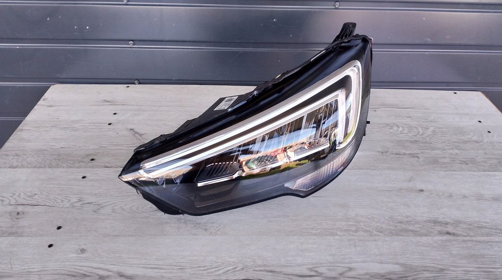 Frontscheinwerfer Opel Crossland X YQ00709680 LED Links Scheinwerfer Headlight SCH3943966084fk