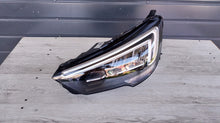 Load image into Gallery viewer, Frontscheinwerfer Opel Crossland X YQ00709680 LED Links Scheinwerfer Headlight SCH3943966084fk