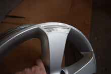 Load image into Gallery viewer, 1x Alufelge 17 Zoll 7.5&quot; 5x120 7H0071497A VW Caravelle Rim Wheel