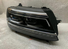 Laden Sie das Bild in den Galerie-Viewer, Frontscheinwerfer VW Tiguan Allspace 5NN941082C LED Rechts Headlight