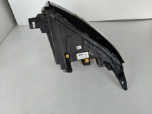 Laden Sie das Bild in den Galerie-Viewer, Frontscheinwerfer Ford Transit Courier 24-R2X6-13W029-CE Rechts Headlight SCH1734820422ku
