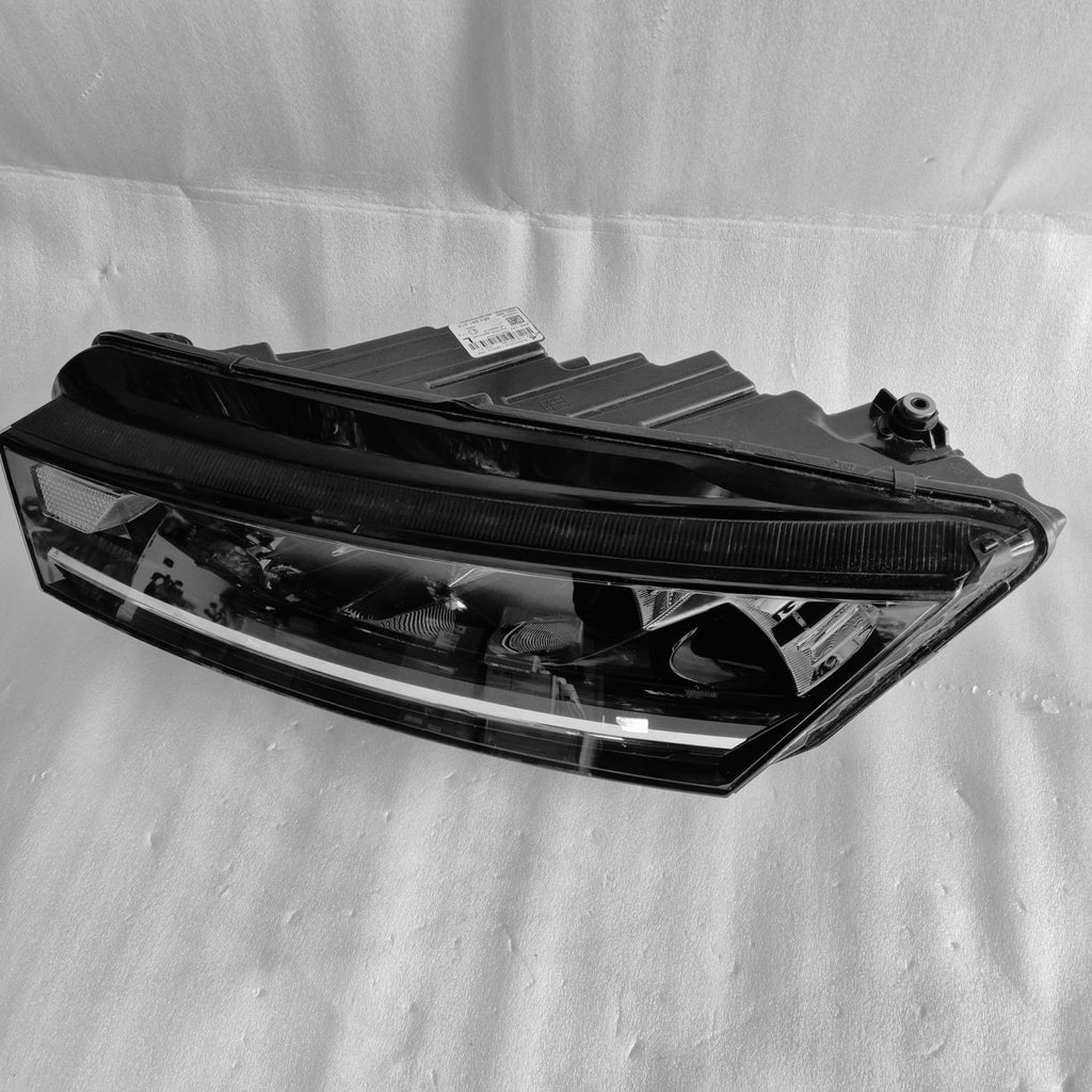 Frontscheinwerfer Skoda Octavia IV 5E4941015 Links Scheinwerfer Headlight SCH8545096655vx