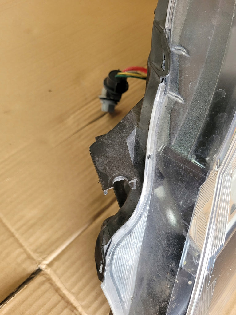 Frontscheinwerfer Toyota Yaris SPP11883 Ein Stück (Rechts oder Links) Headlight