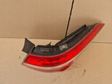 Load image into Gallery viewer, Rückleuchte Mercedes-Benz W212 A2129066701 Rechts Rearlight