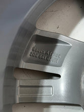Load image into Gallery viewer, 1x Alufelge 15 Zoll 5.5" 5x100 40ET Glanz Silber 2G0601025N VW Rim Wheel FEL8513738801jg