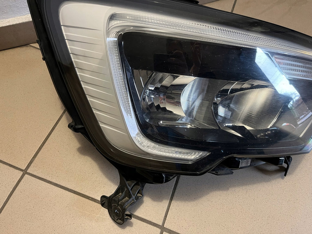 Frontscheinwerfer Renault Master 260105567R LED Rechts Scheinwerfer Headlight SCH7821724615cw