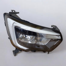 Laden Sie das Bild in den Galerie-Viewer, Frontscheinwerfer Renault Master III 260105567R LED Rechts Headlight