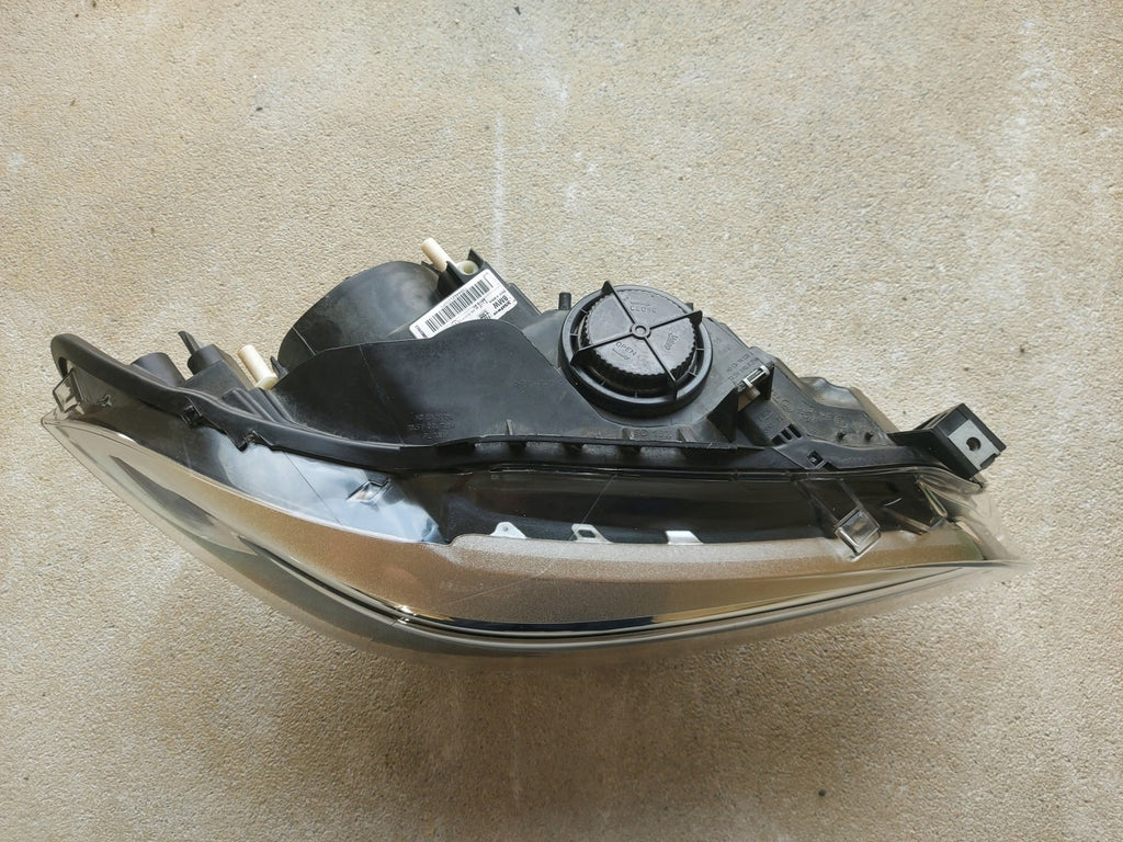 Frontscheinwerfer BMW F22 F23 7304462 Rechts Scheinwerfer Headlight SCH7660845338xa