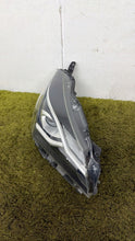 Load image into Gallery viewer, Frontscheinwerfer Toyota Yaris LED Rechts Scheinwerfer Headlight SCH6058810320kd