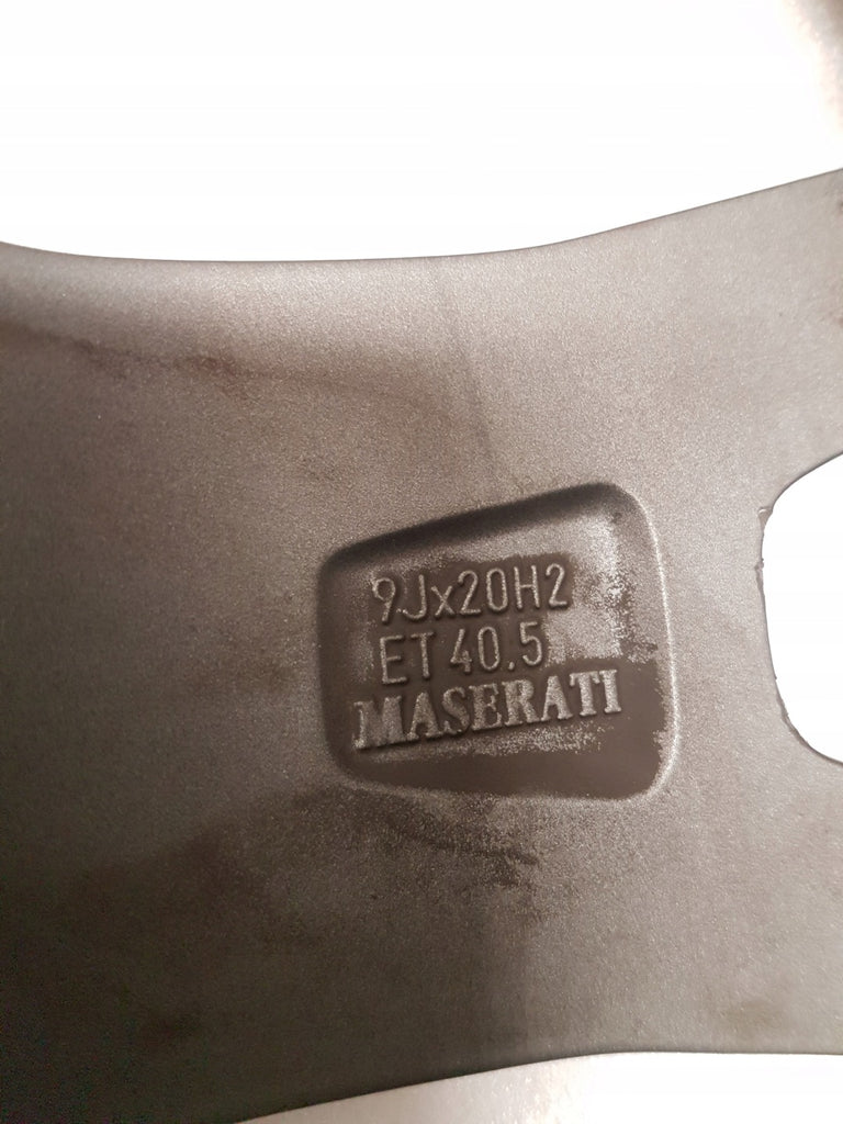 1x Alufelge 20 Zoll 9.0" 5x114.3 40 5ET 670044701 Maserati Levante Rim Wheel FEL8100145169uz