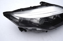 Load image into Gallery viewer, Frontscheinwerfer Renault Laguna III 260105823R 89905212 Xenon Rechts Headlight