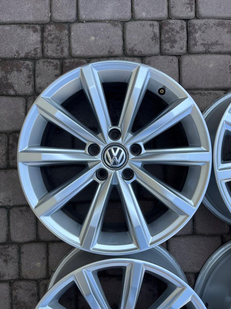 4x Alufelge 17 Zoll 7.0" 5x112 40ET 3G0601025BP VW Passat B8 Beetle Touran FEL4896307476xa