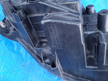 Laden Sie das Bild in den Galerie-Viewer, Frontscheinwerfer Opel Astra J TL793389777 13371595-7286 Links Headlight SCH5143826137me