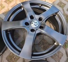 Laden Sie das Bild in den Galerie-Viewer, 4x Alufelge 17 Zoll 7.0" 5x112 45ET VW Passat Golf VII Phaeton I Jetta Rim Wheel FEL6810296159iz