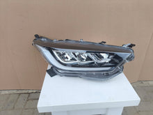 Laden Sie das Bild in den Galerie-Viewer, Frontscheinwerfer Toyota Yaris Full LED Rechts Scheinwerfer Headlight SCH3351311759xt