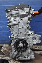 Load image into Gallery viewer, Motor Toyota C-Hr 2ZR-FXE 1.8 122PS 90kW 22TKm 2021 Diesel Engine Unkomplett