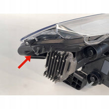 Laden Sie das Bild in den Galerie-Viewer, Frontscheinwerfer Toyota Corolla 297460303402 HASC016184 Links Headlight SCH7933378082os