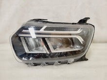 Laden Sie das Bild in den Galerie-Viewer, Frontscheinwerfer Dacia Duster 260602515R Full LED Links Scheinwerfer Headlight