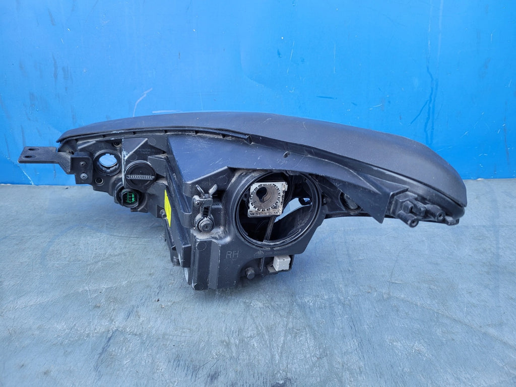 Frontscheinwerfer Kia Sportage IV 92102-F1110 Bi-Xenon Rechts Headlight SCH8974721545ue
