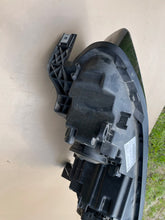 Load image into Gallery viewer, Frontscheinwerfer Renault Grand Scenic 260100943R Rechts Scheinwerfer Headlight