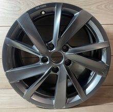 Load image into Gallery viewer, 1x Alufelge 17 Zoll 7.5" 5x112 3J0071497 VW Passat Tiguan Rim Wheel FEL9265224413wl