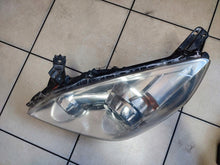 Laden Sie das Bild in den Galerie-Viewer, Frontscheinwerfer Opel Vectra C 13170933FY Xenon Links Scheinwerfer Headlight SCH2589894356ns