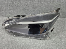 Load image into Gallery viewer, Frontscheinwerfer Toyota Yaris Cross 0D-310 LED Links Scheinwerfer Headlight SCH7221473286qt