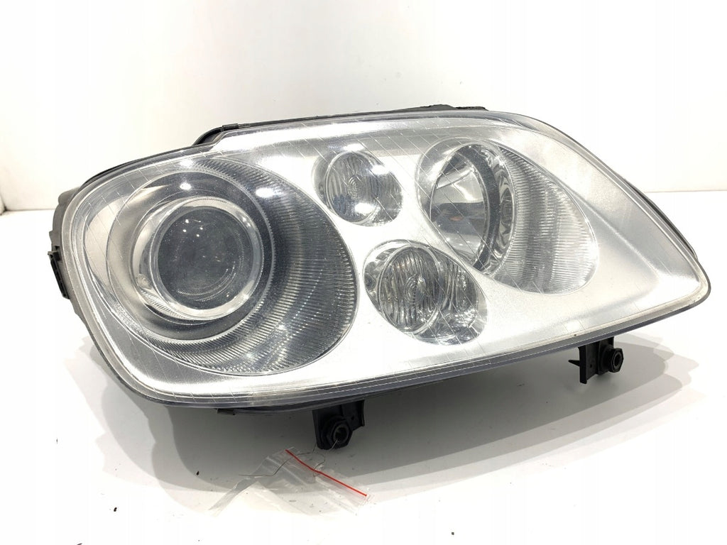 Frontscheinwerfer VW Touran 1T0941032K Ein Stück (Rechts oder Links) Headlight