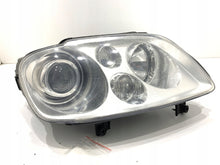Load image into Gallery viewer, Frontscheinwerfer VW Touran 1T0941032K Ein Stück (Rechts oder Links) Headlight