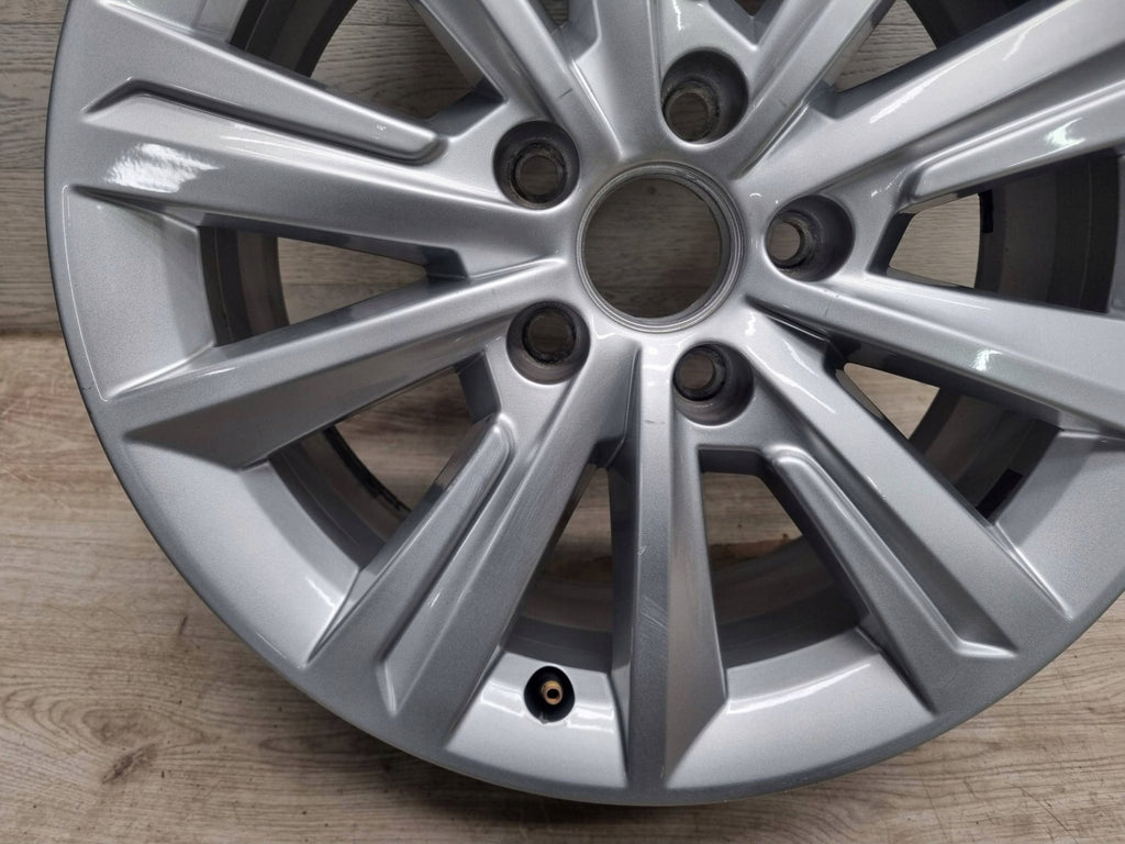 1x Alufelge 16 Zoll 6.5" 5x112 33ET Glanz Silber 7N5601025F Seat Alhambra FEL4644640909hy