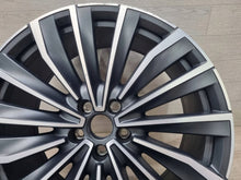 Laden Sie das Bild in den Galerie-Viewer, 1x Alufelge 20 Zoll 14B071490A VW Rim Wheel FEL3998312788nd
