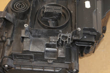 Laden Sie das Bild in den Galerie-Viewer, Frontscheinwerfer VW T Roc T-Roc 2GA941036P Rechts Scheinwerfer Headlight SCH4212494366fz
