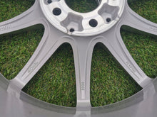 Load image into Gallery viewer, 1x Alufelge 17 Zoll 7.5&quot; 5x112 56ET A1644017102 Mercedes-Benz W164 X164