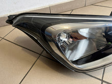 Load image into Gallery viewer, Frontscheinwerfer Hyundai I10 Rechts Scheinwerfer Headlight