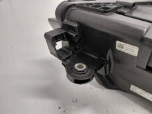 Laden Sie das Bild in den Galerie-Viewer, Frontscheinwerfer Skoda Superb III 3V1941015D Full LED Links Headlight SCH8050718222yy