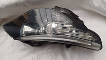 Laden Sie das Bild in den Galerie-Viewer, Frontscheinwerfer BMW 5 E60 E61 7044672-05 Rechts Scheinwerfer Headlight SCH3540059689ca