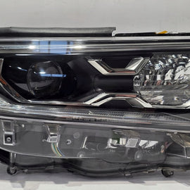 Frontscheinwerfer Toyota V LED Rechts Scheinwerfer Headlight SCH3191161268ks