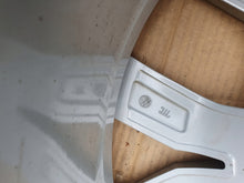 Load image into Gallery viewer, 4x Alufelge 20 Zoll 9.0" 5x112 33ET Glanz Silber 760601025 VW Touareg Rim Wheel FEL3885024077dh