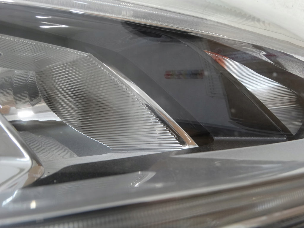 Frontscheinwerfer Ford Fiesta L1BB-13E014-CD Rechts Scheinwerfer Headlight SCH1030120791jm