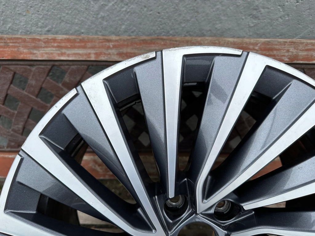 1x Alufelge 18 Zoll 8.0" 5x112 44ET Glanz Graphit 3P0601025F Mg Superb I FEL3101473946pz