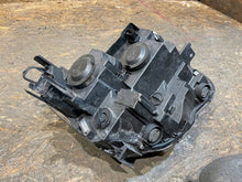 Laden Sie das Bild in den Galerie-Viewer, Frontscheinwerfer Opel E Combo 9816825580 Links Scheinwerfer Headlight SCH7074559335sy