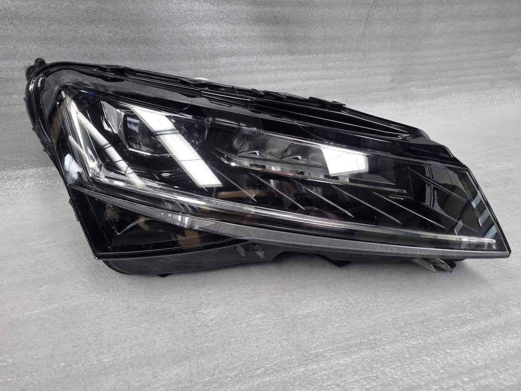 Frontscheinwerfer Skoda Superb III 3V1941016D LED Rechts Scheinwerfer Headlight